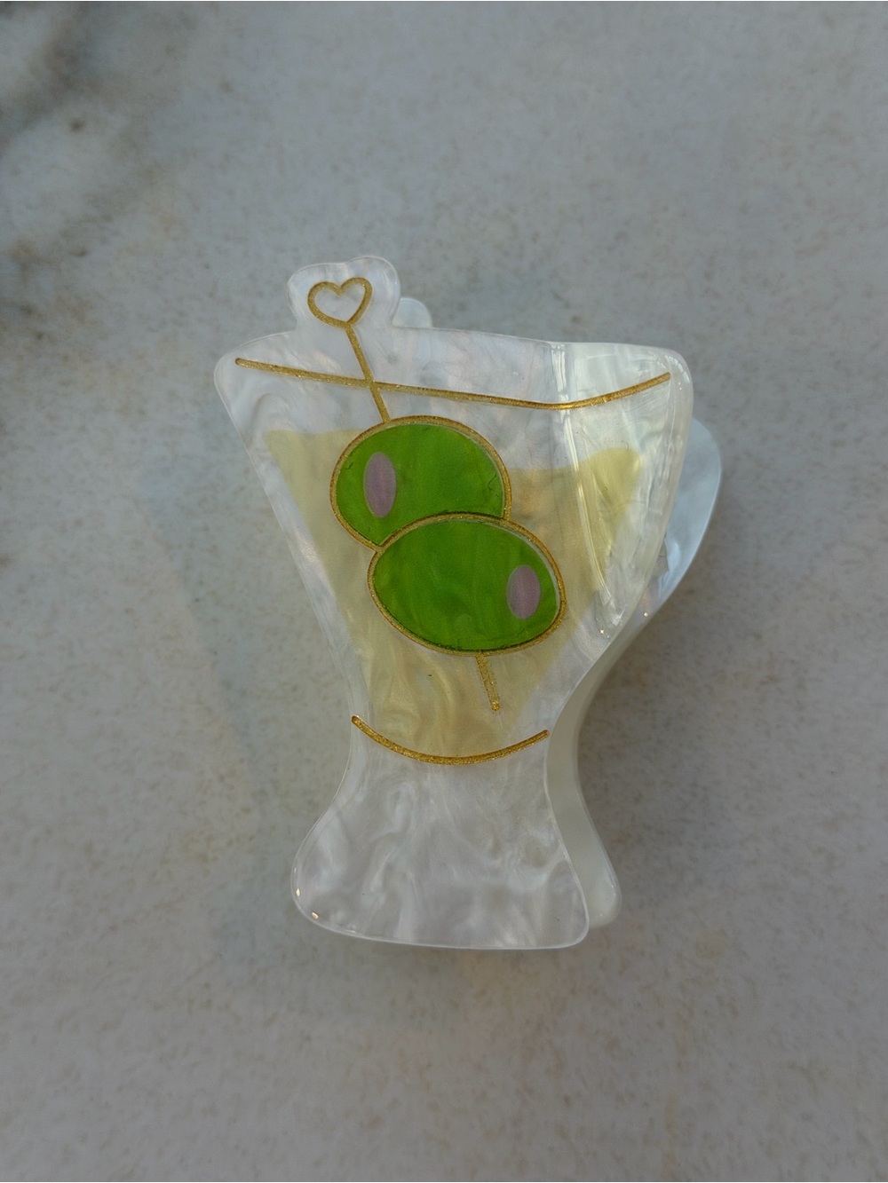 Pearlescent Martini Olive Claw Hair Clip - Green & Gold